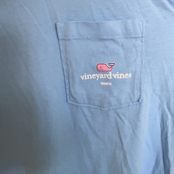 Vineyard Vines shirt - Picture 2 of 3